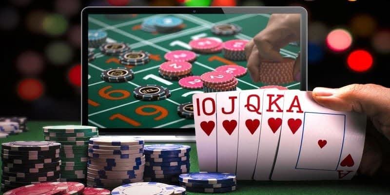 Sự phát triển và các dịch vụ tại Nhà Cái F8bet 